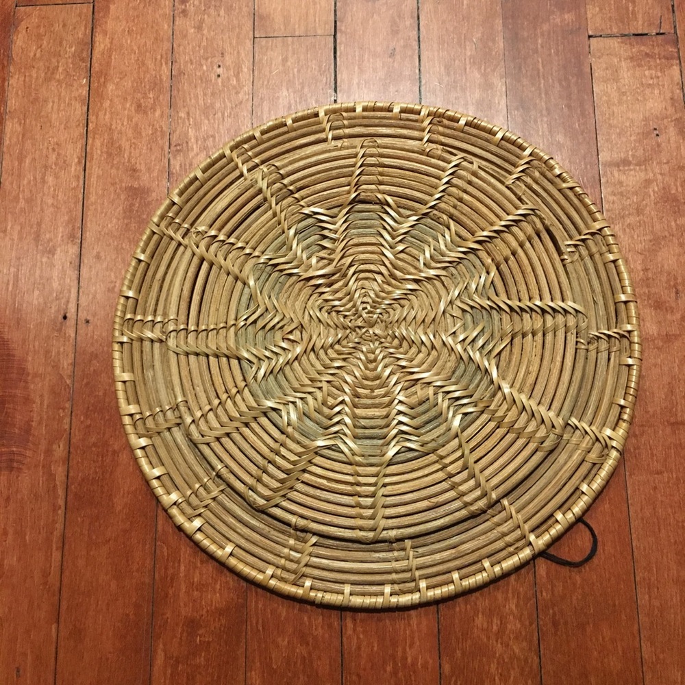 hearth & hand charger